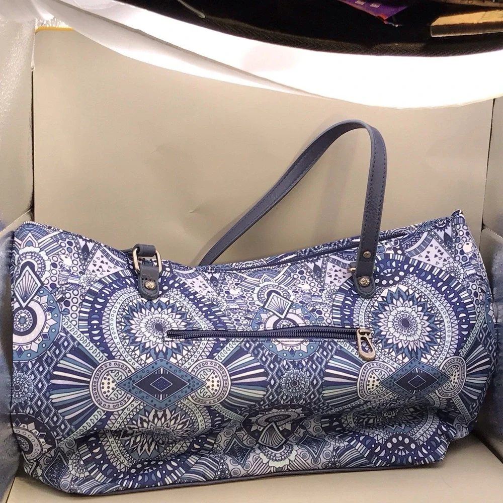 Brand New Sak roots Bag Tote‎ Metro With Llama Charms 14
